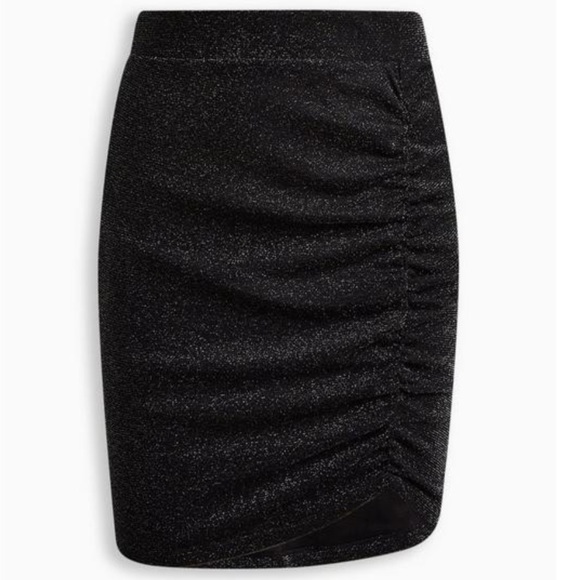 🎉HP🎉 NWT Torrid sparkly knit skirt, size 5X/28W - Picture 2 of 5